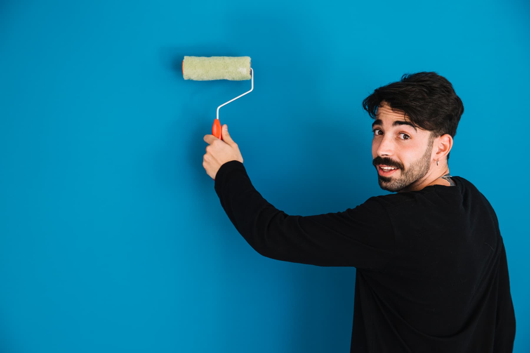 Transform Your Space: Expert Painting Tips for Your Flat, House, or Villa in Marbella